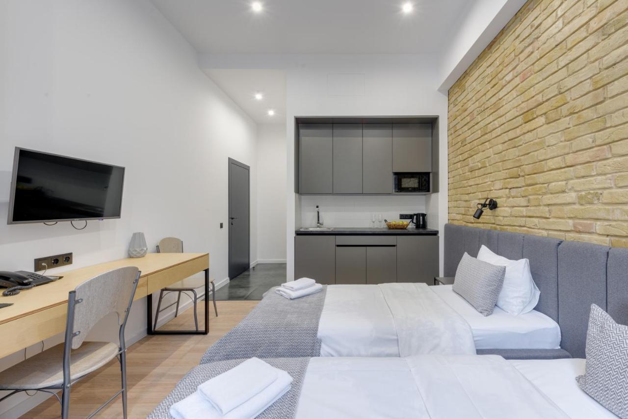 Centrooms Kropivnizkogo Mini-Hotel Kiev Eksteriør billede