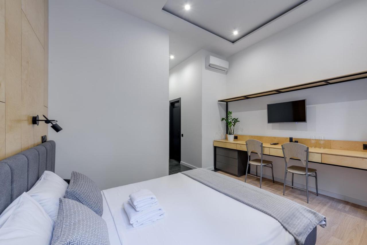 Centrooms Kropivnizkogo Mini-Hotel Kiev Eksteriør billede