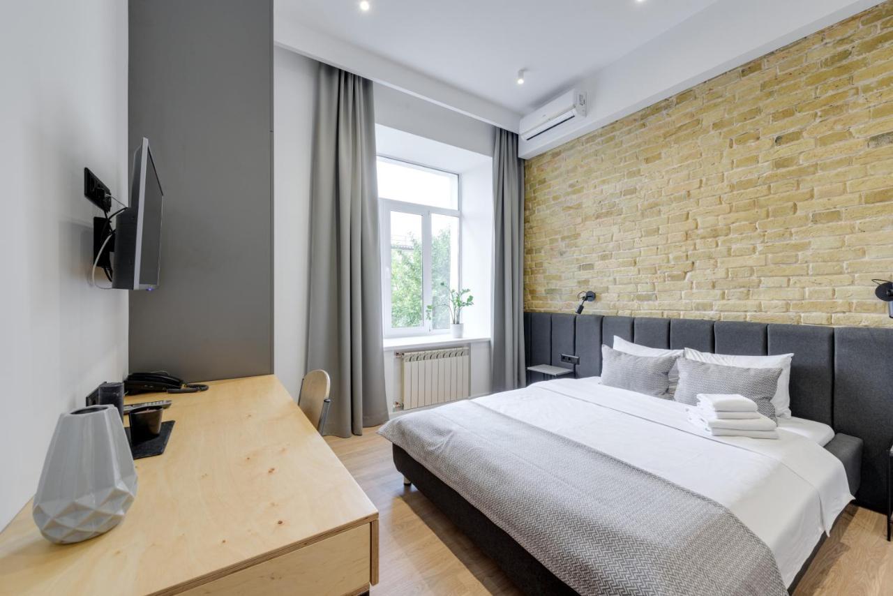 Centrooms Kropivnizkogo Mini-Hotel Kiev Eksteriør billede